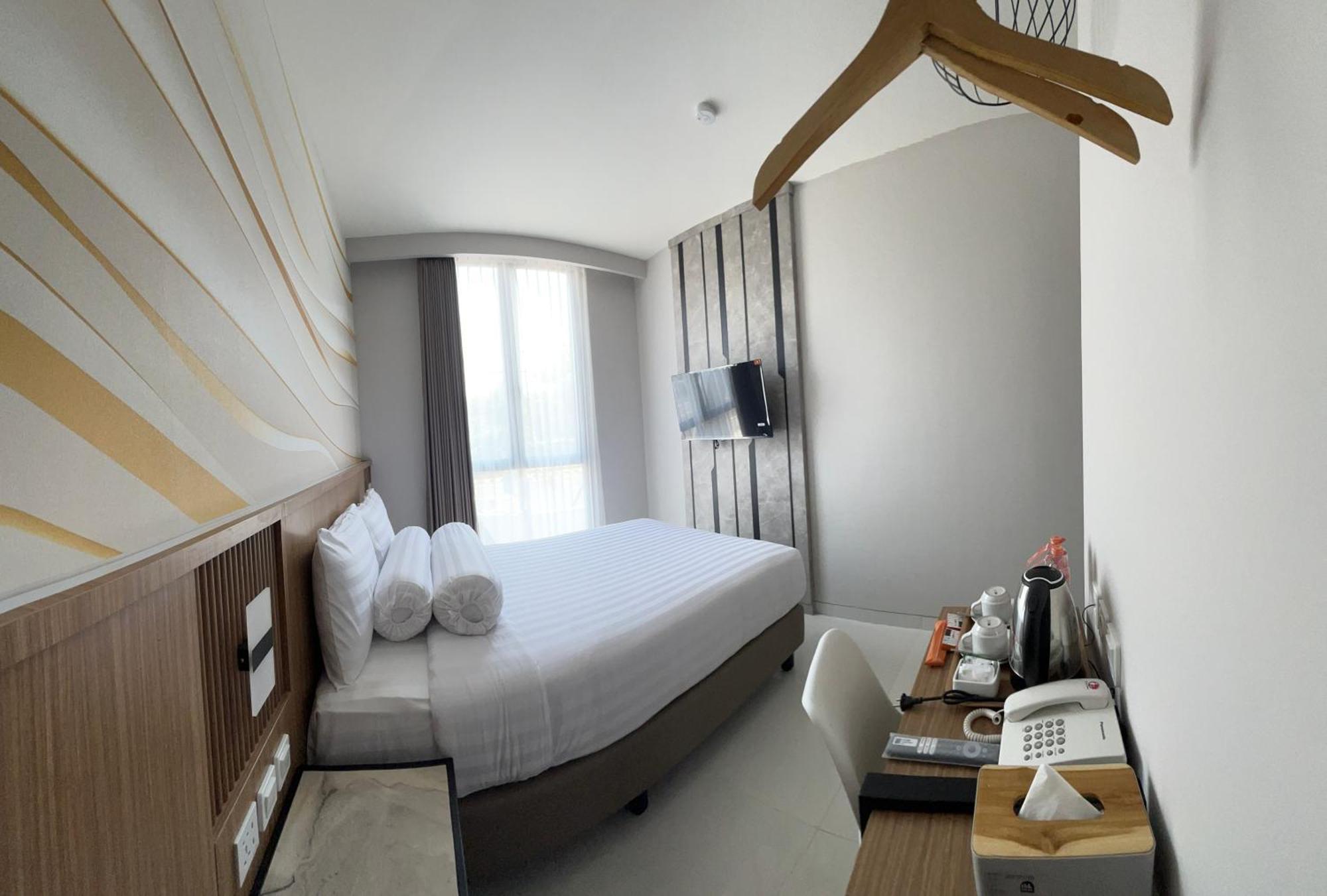 Front One Resort Indraloka Temanggung ภายนอก รูปภาพ