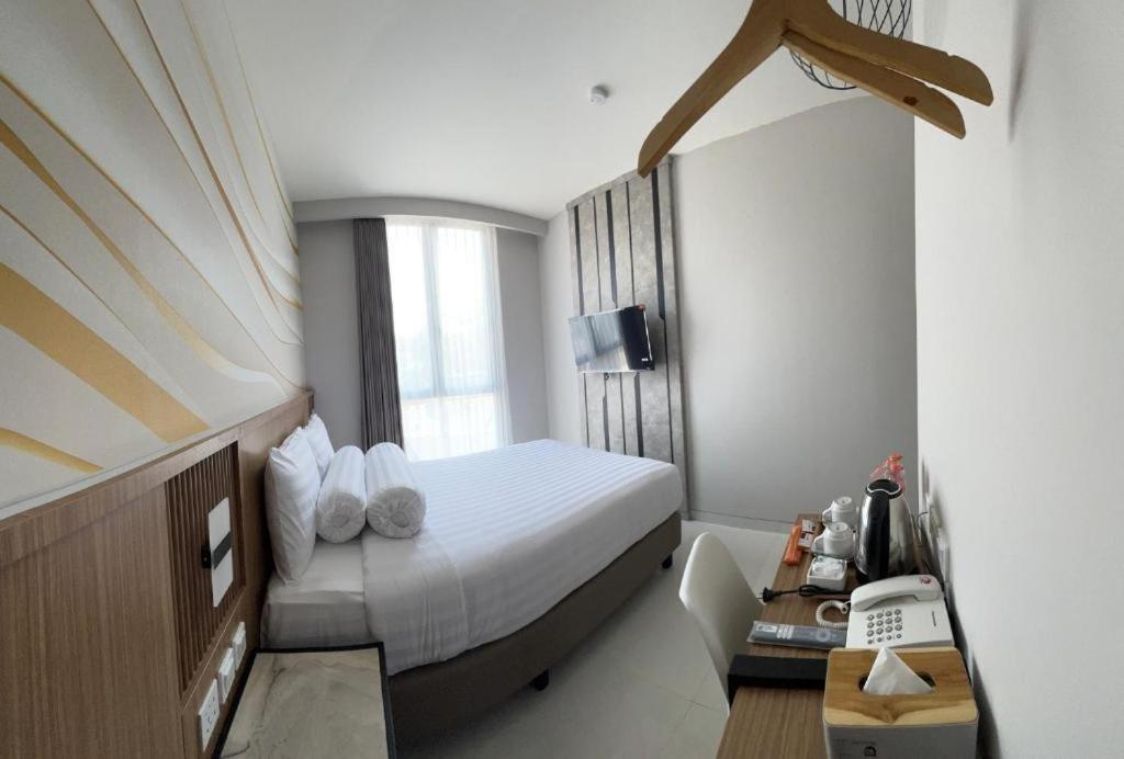Front One Resort Indraloka Temanggung ภายนอก รูปภาพ